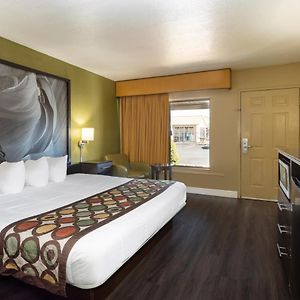 King Room Mobility Access or Non-Smoking